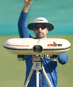 Speedster Bowling Machine Bola